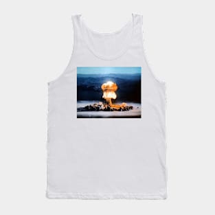 Atomic bomb explosion (T165/0126) Tank Top